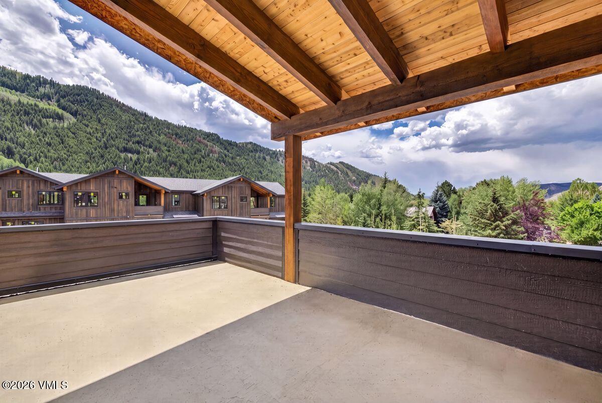 150 Kestrel Drive 4D
