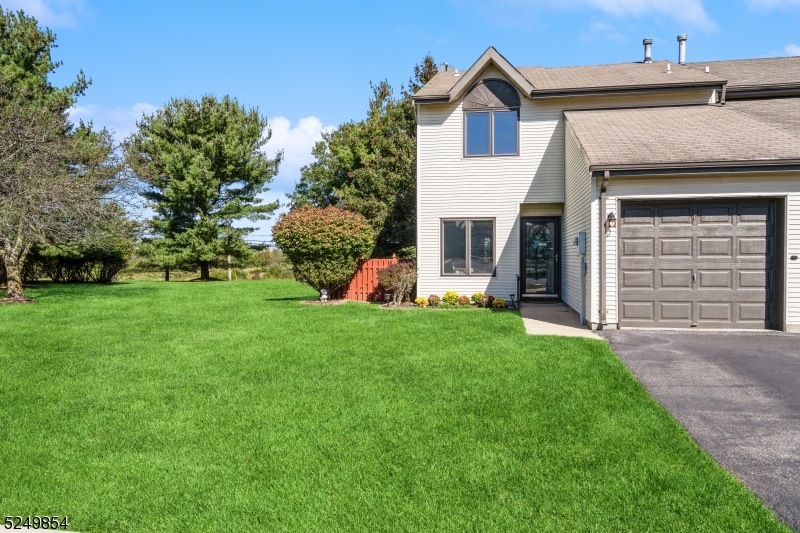 6 Plum Ct