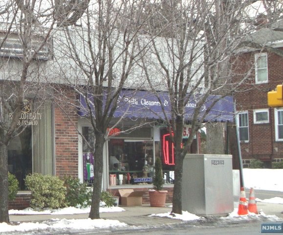 632 Bergen Boulevard