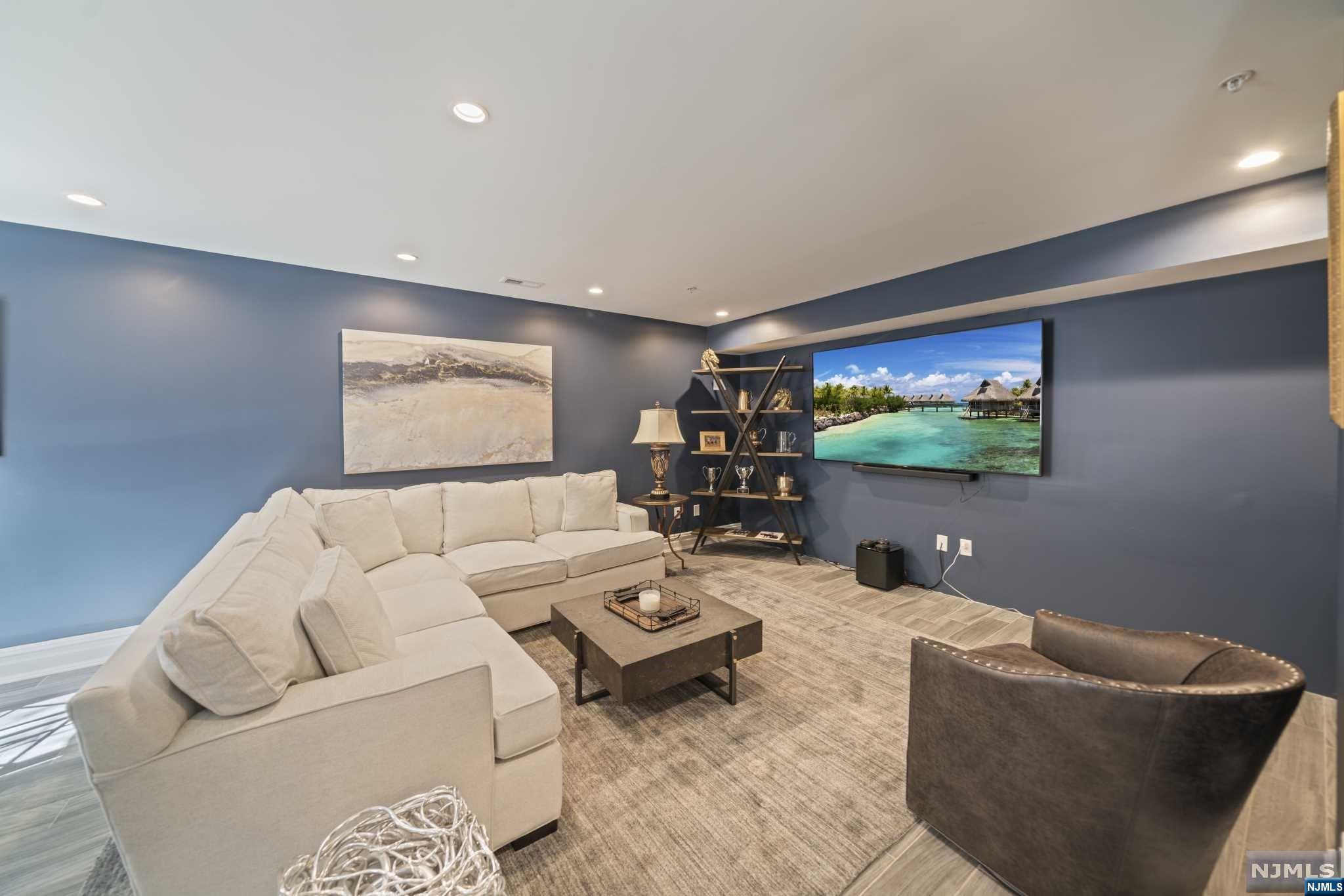 206 Brandon Court