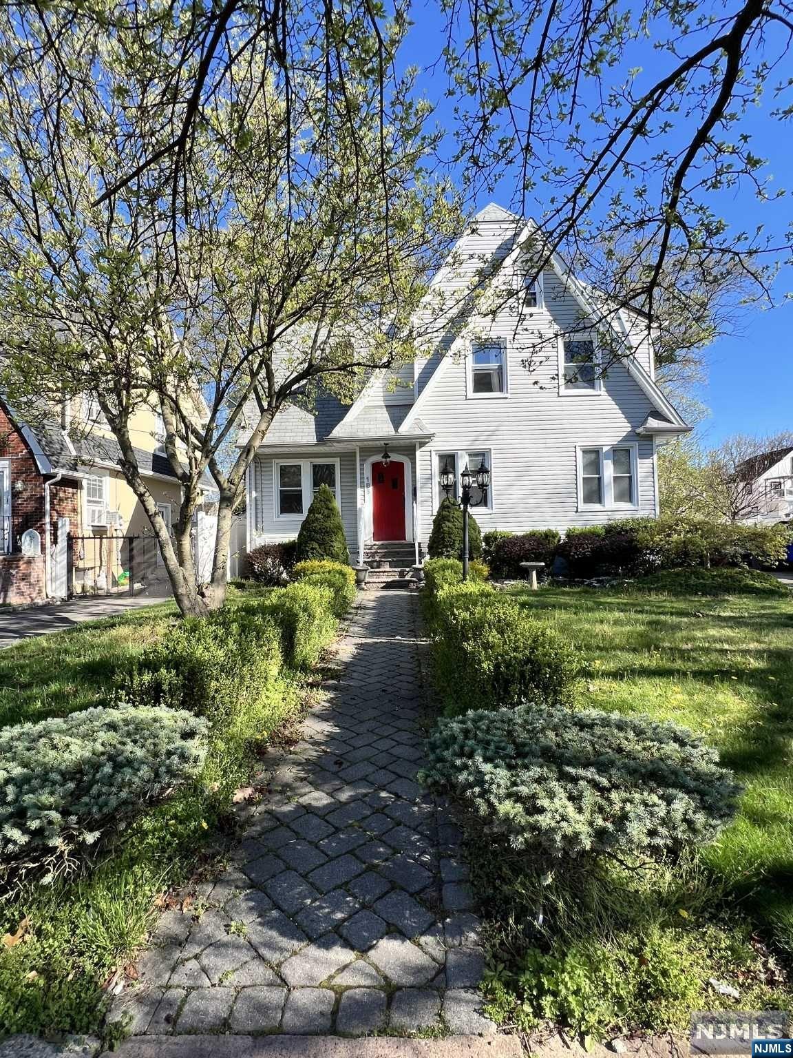 185 Cambridge Avenue