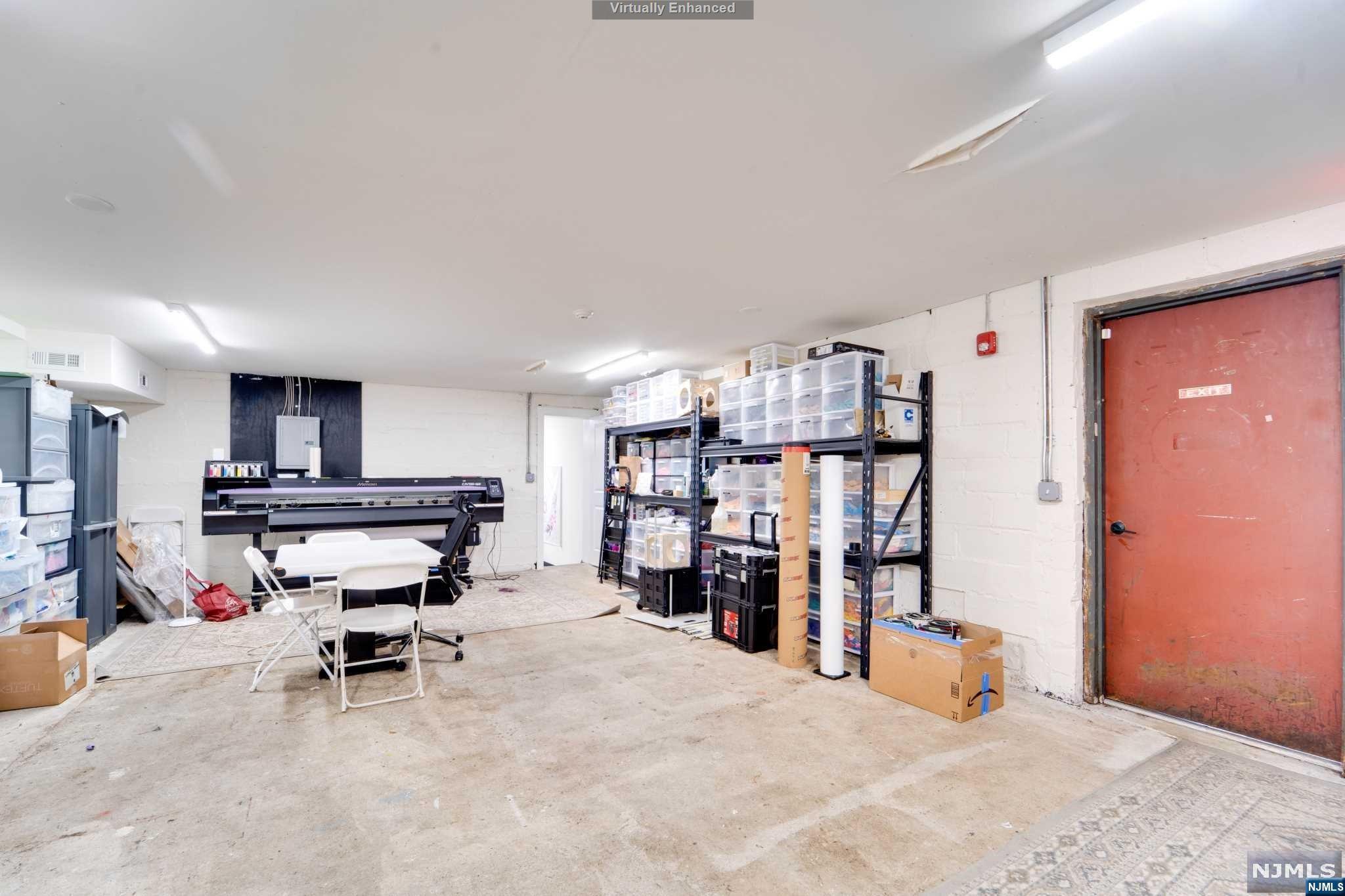 255 Queen Anne Road