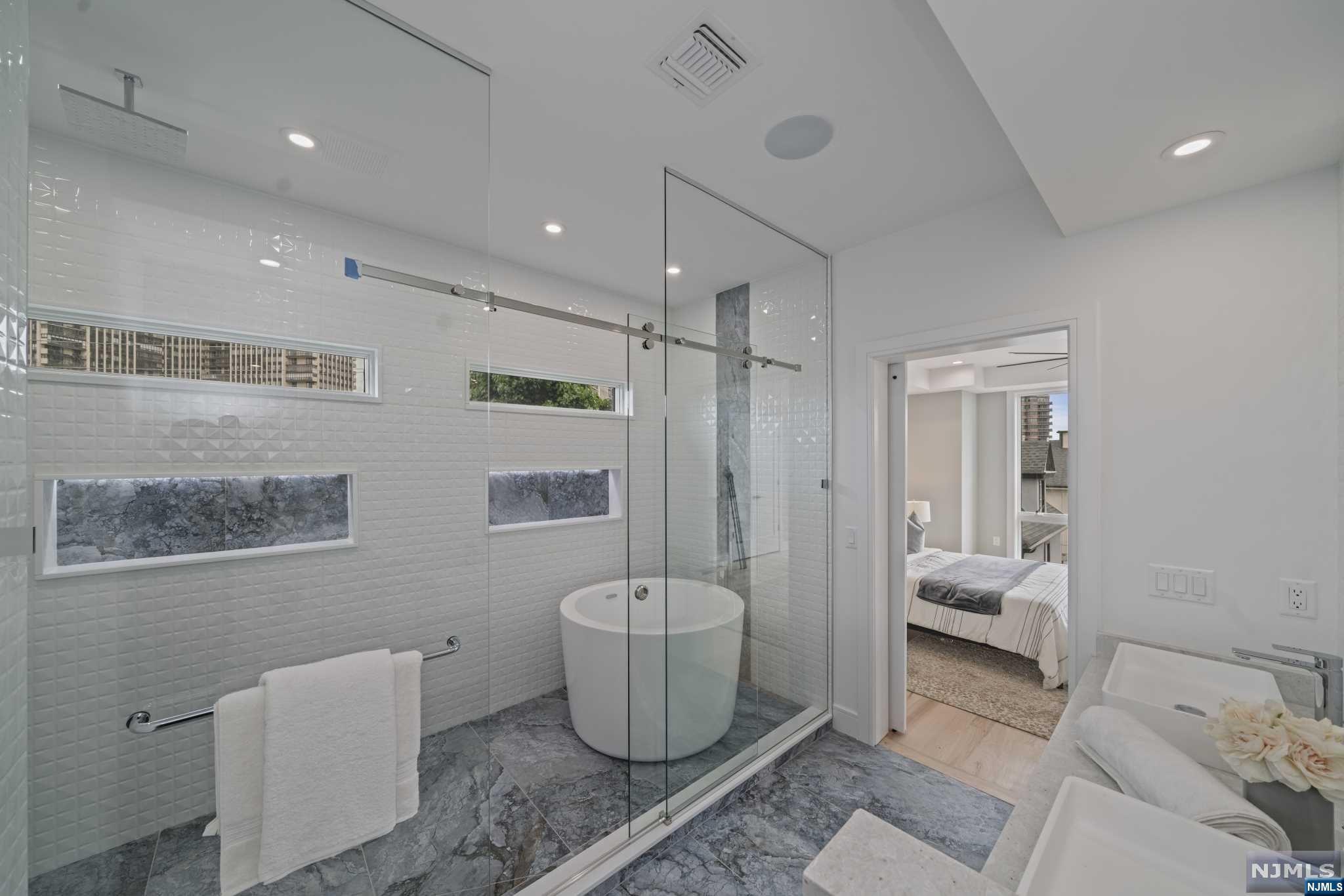 726 Palisade Avenue