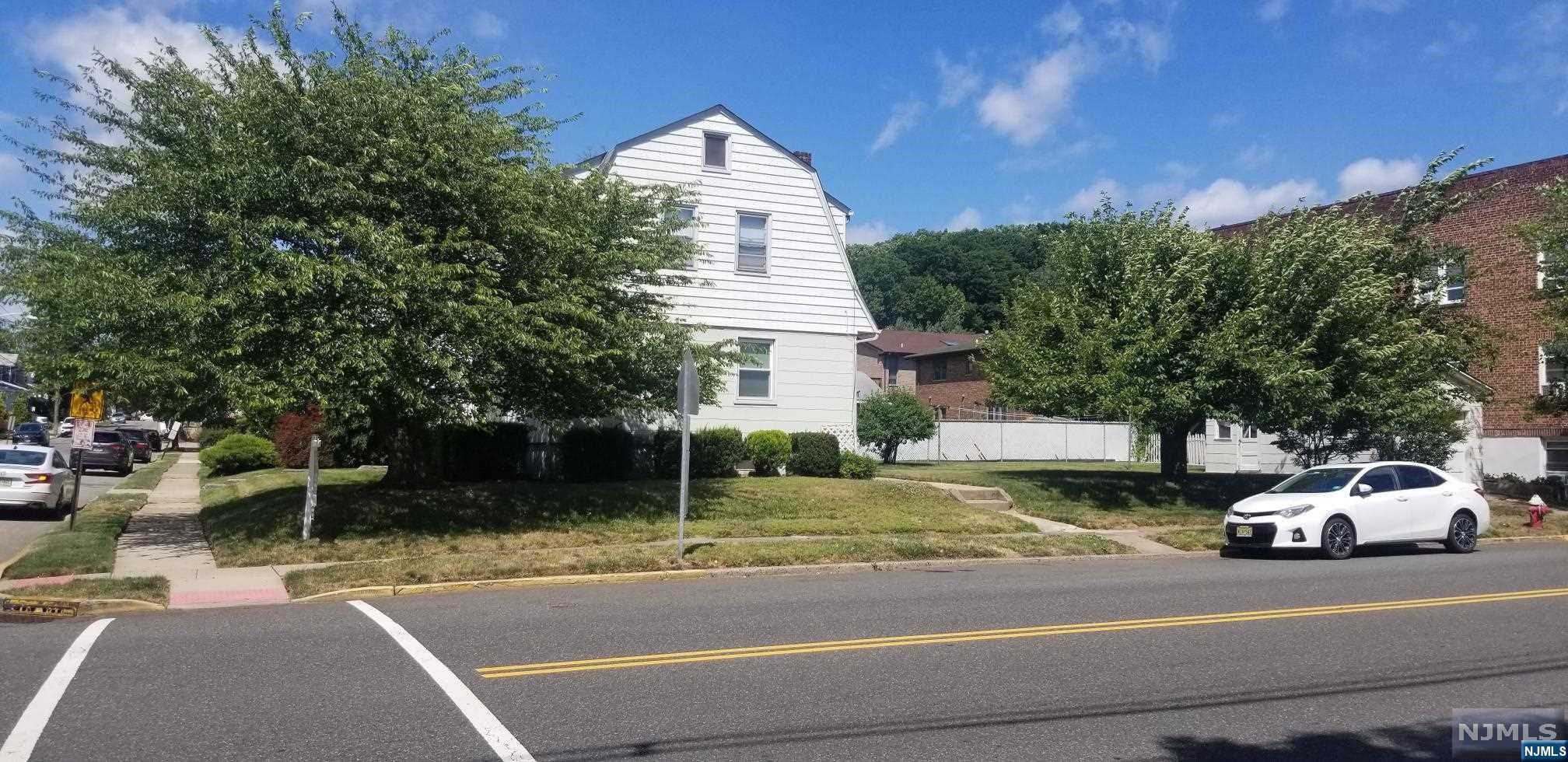 500 2nd Street