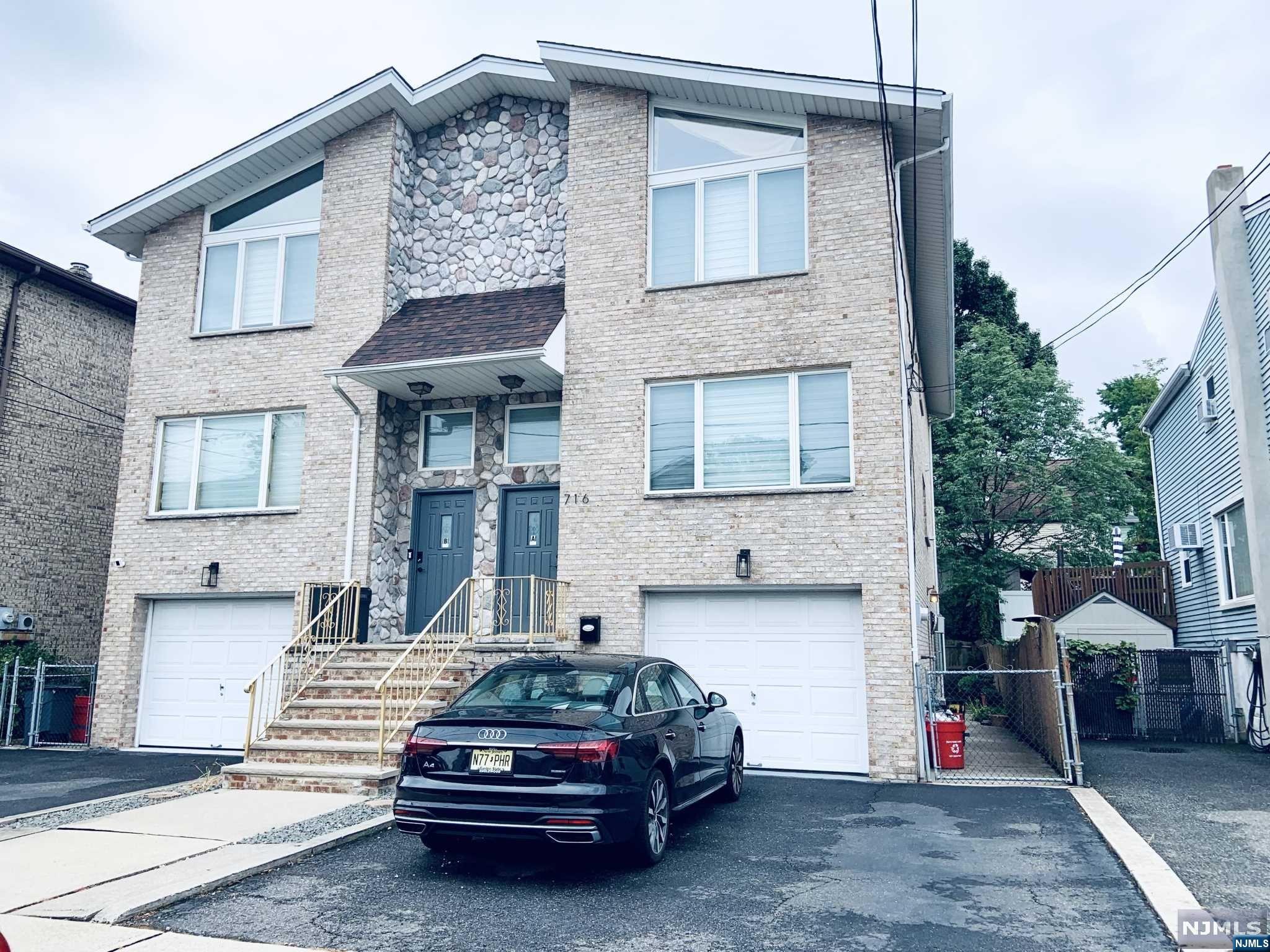 716 West End Avenue A