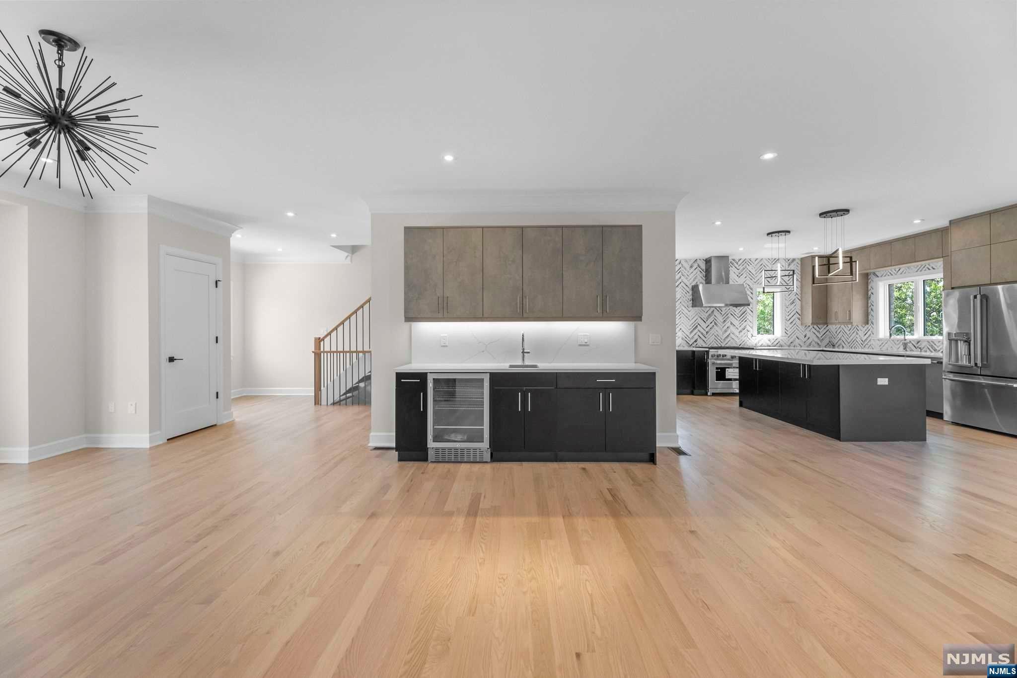 1135 Glen Road