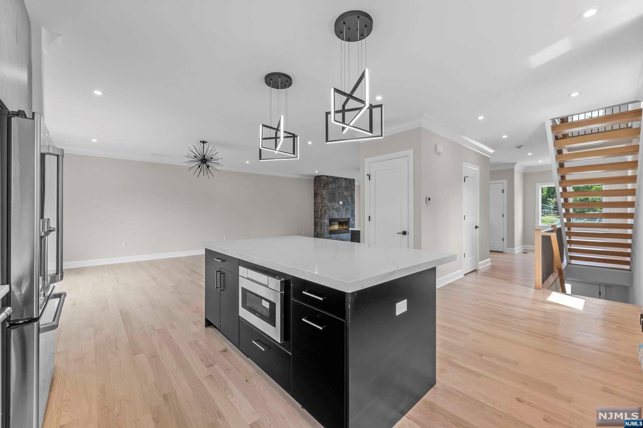 1135 Glen Road