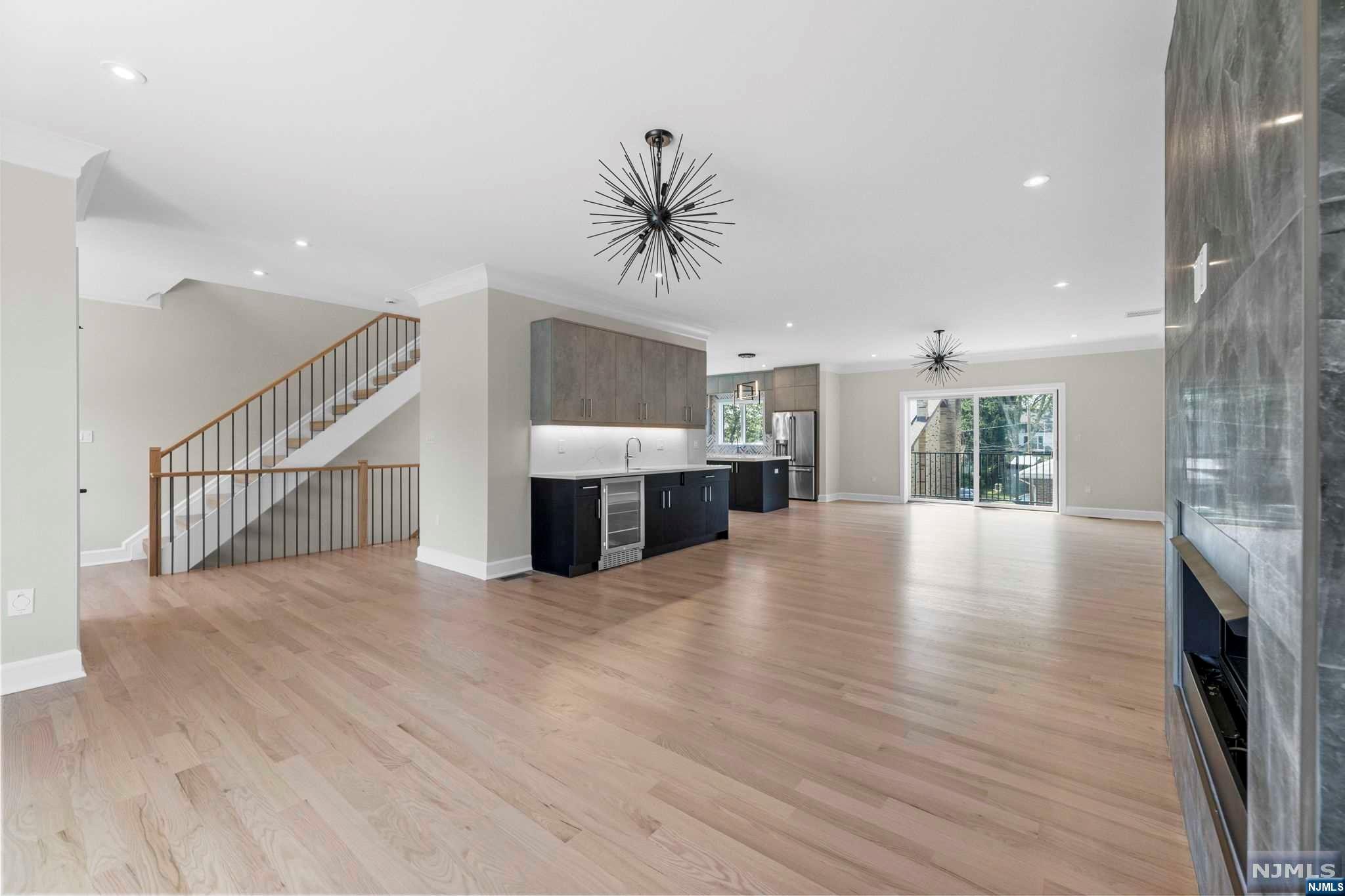 1135 Glen Road