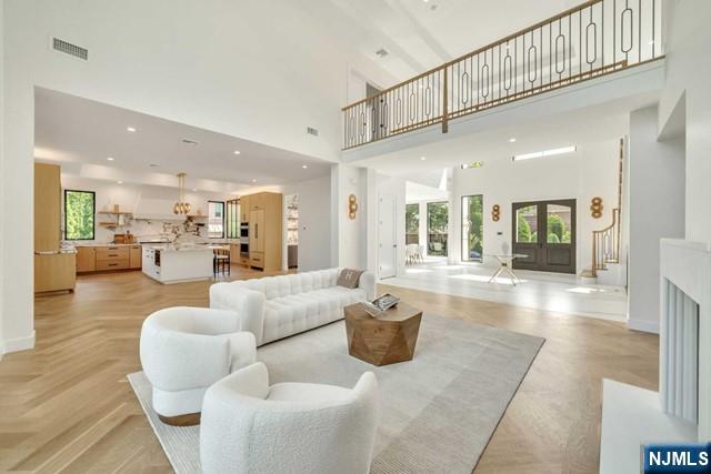 15 Loretta Court