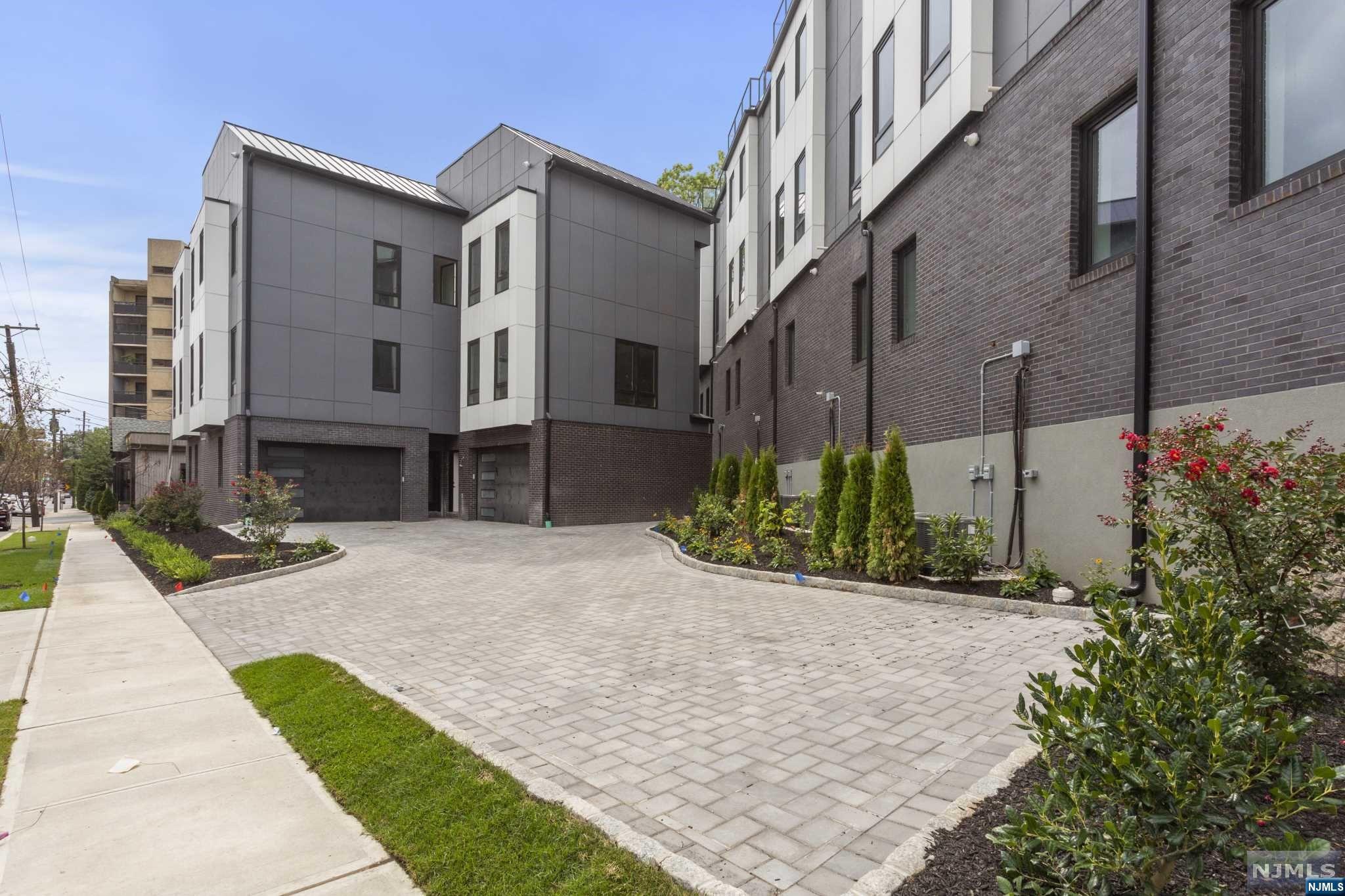 573 Gorge Road
