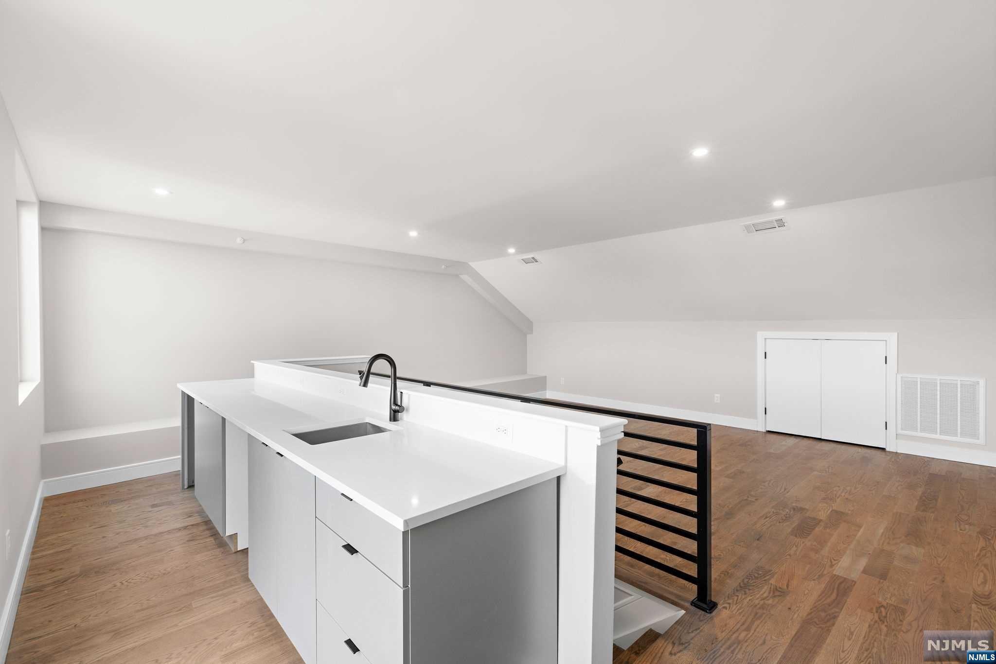 573 Gorge Road