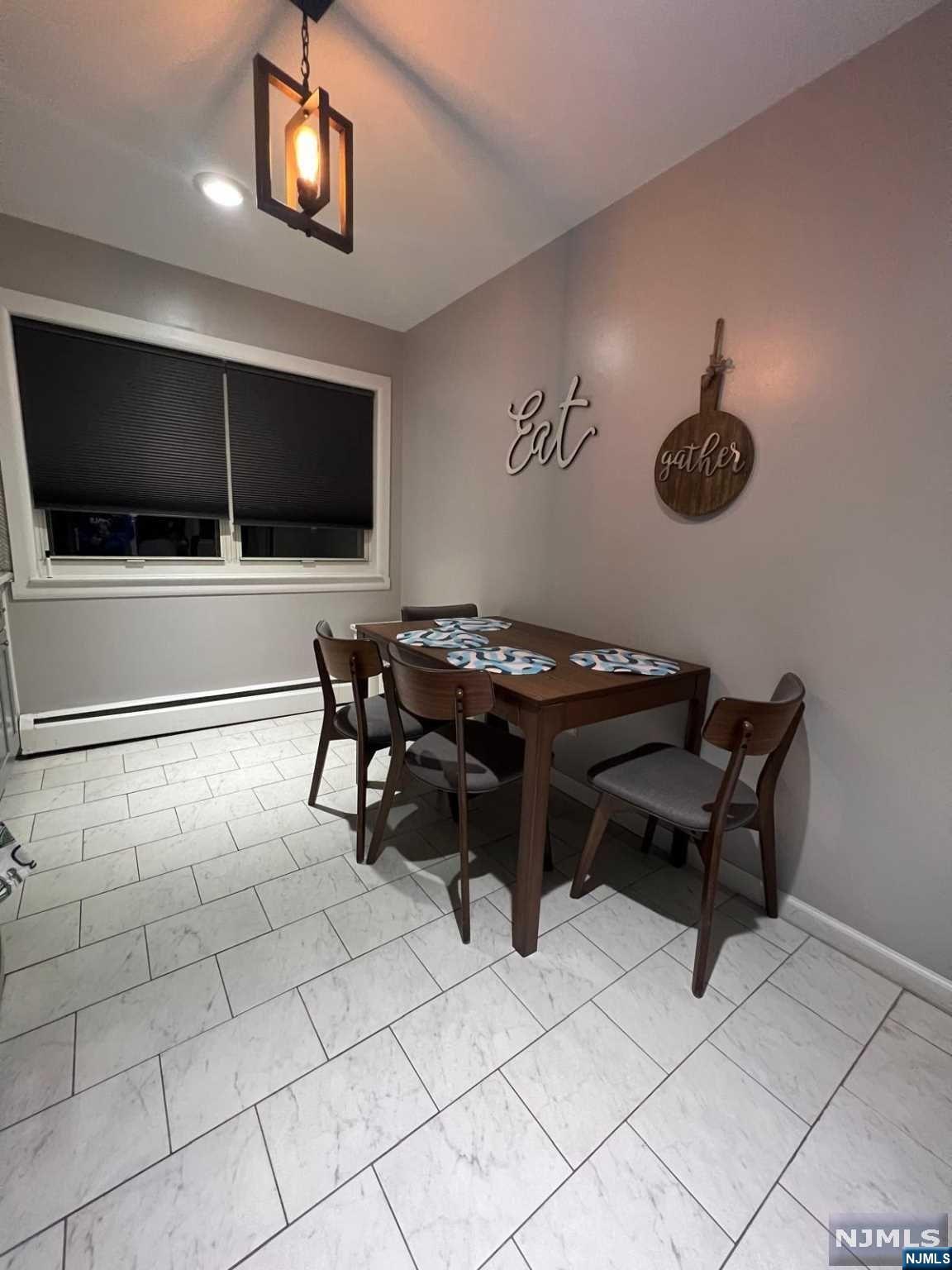 3600 Charles Court 20