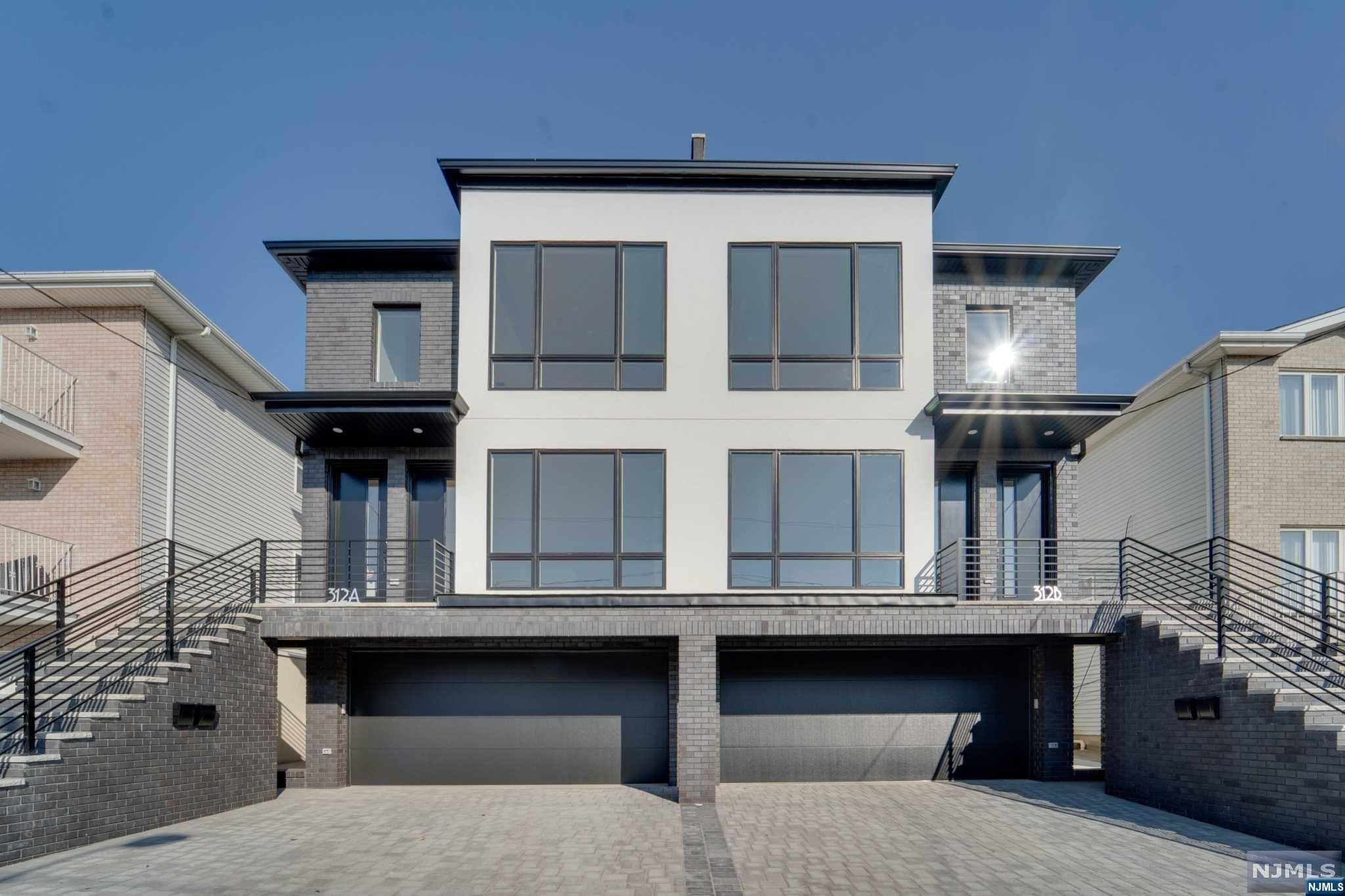312 7th Street 2A