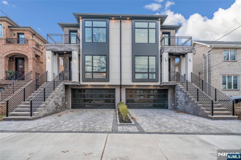 260 Myrtle Avenue A