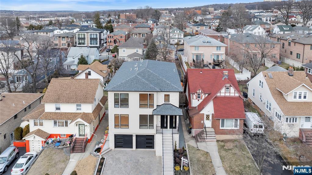 67 W Harwood Terrace