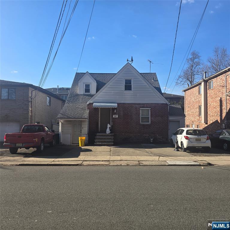 253 5th Street
