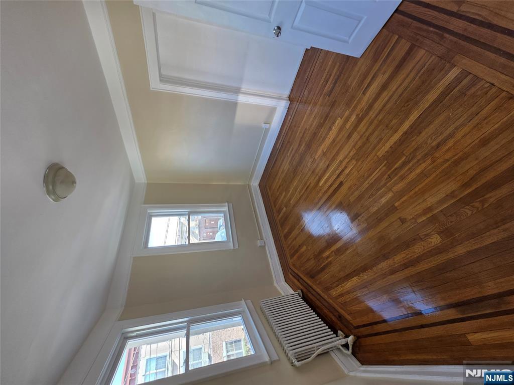 246 Walker Street 3