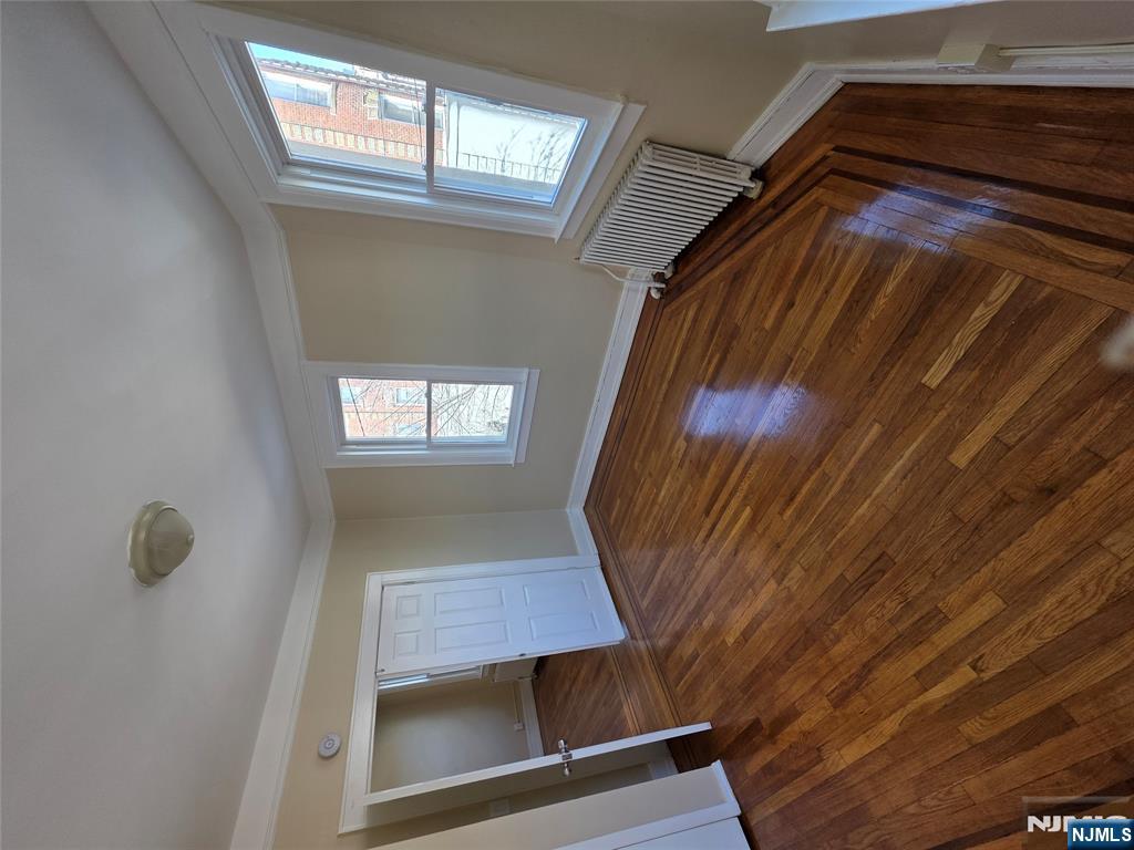 246 Walker Street 3