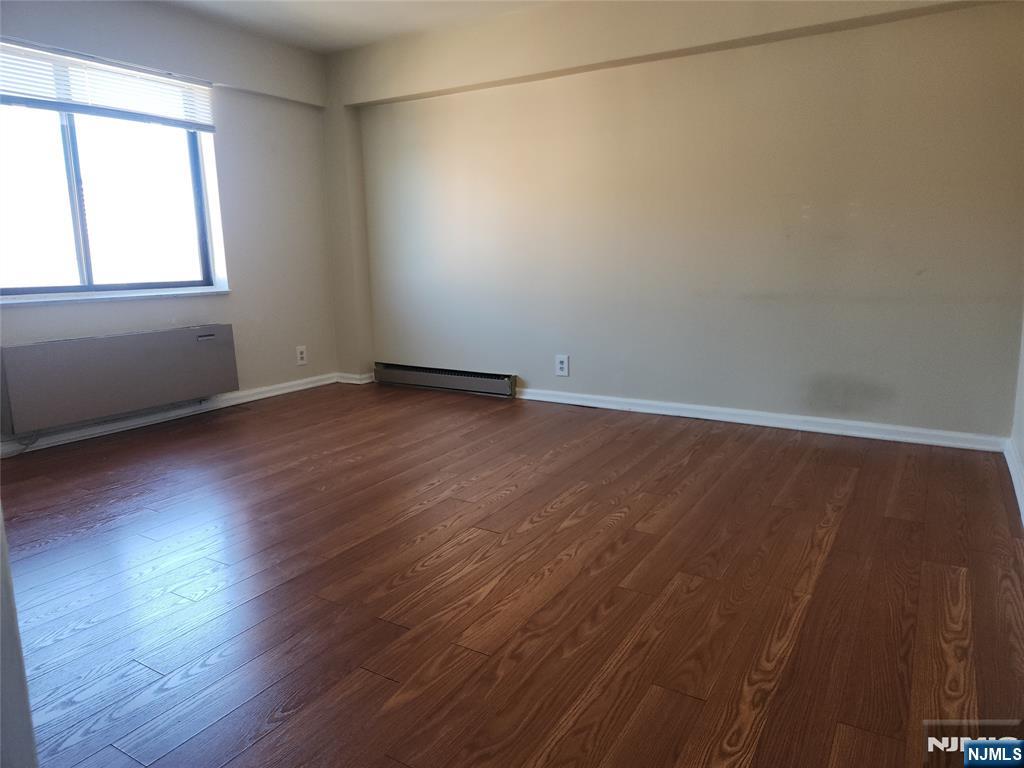 233 12th Street 4c