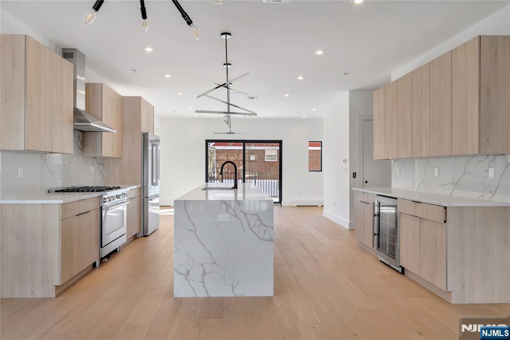 1216 16th Street