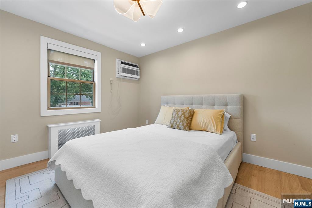 1255 Anderson Avenue 14