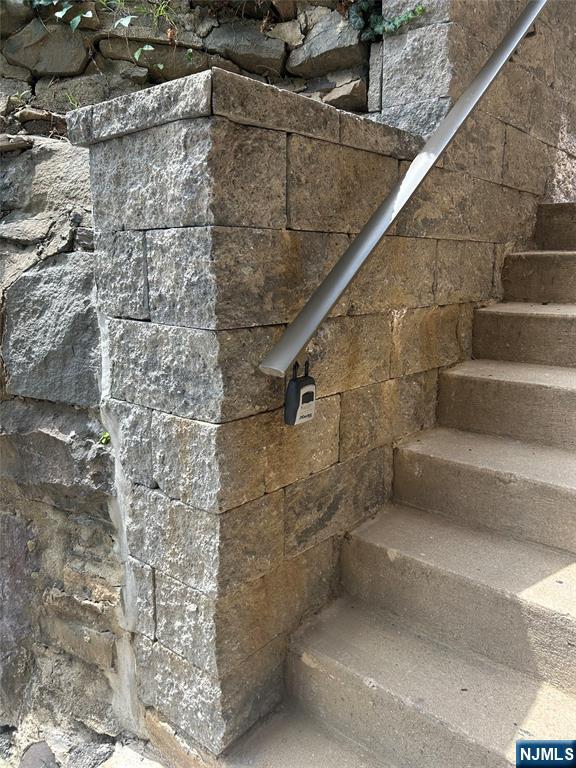 148 Undercliff Avenue GROUND