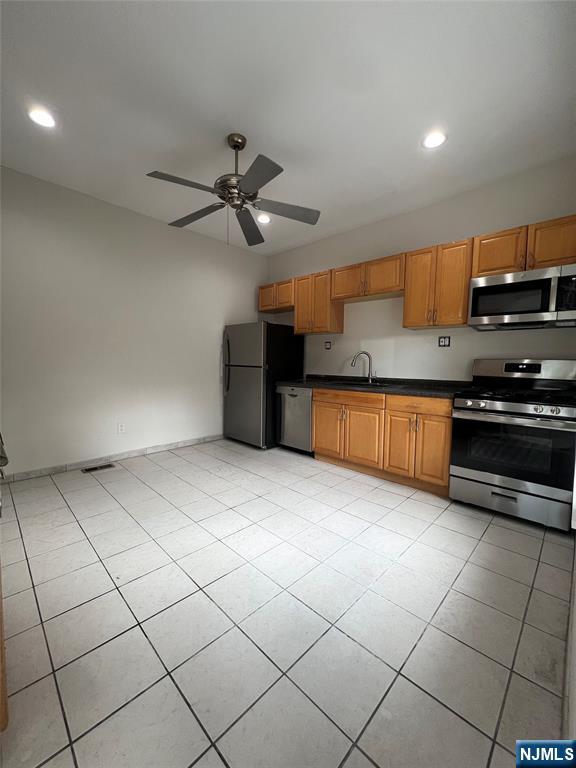 510 Shaler Boulevard 1