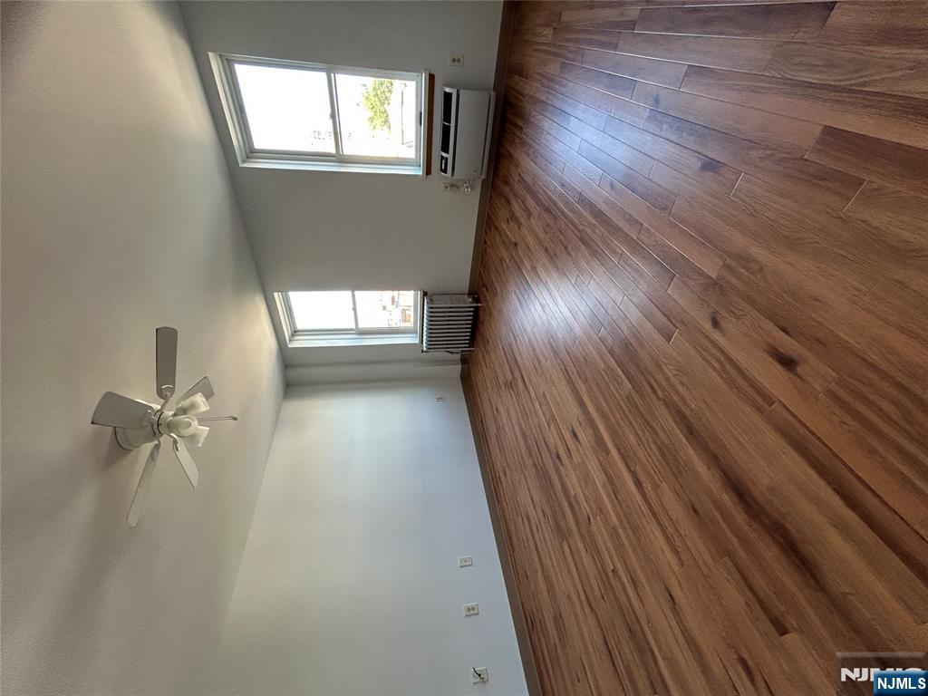 287 Lawton Avenue 11