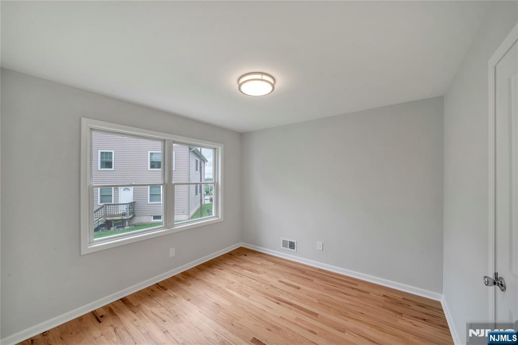 800 Pleasantview Terrace 2nd Floor