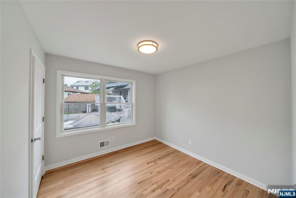 800 Pleasantview Terrace 2nd Floor