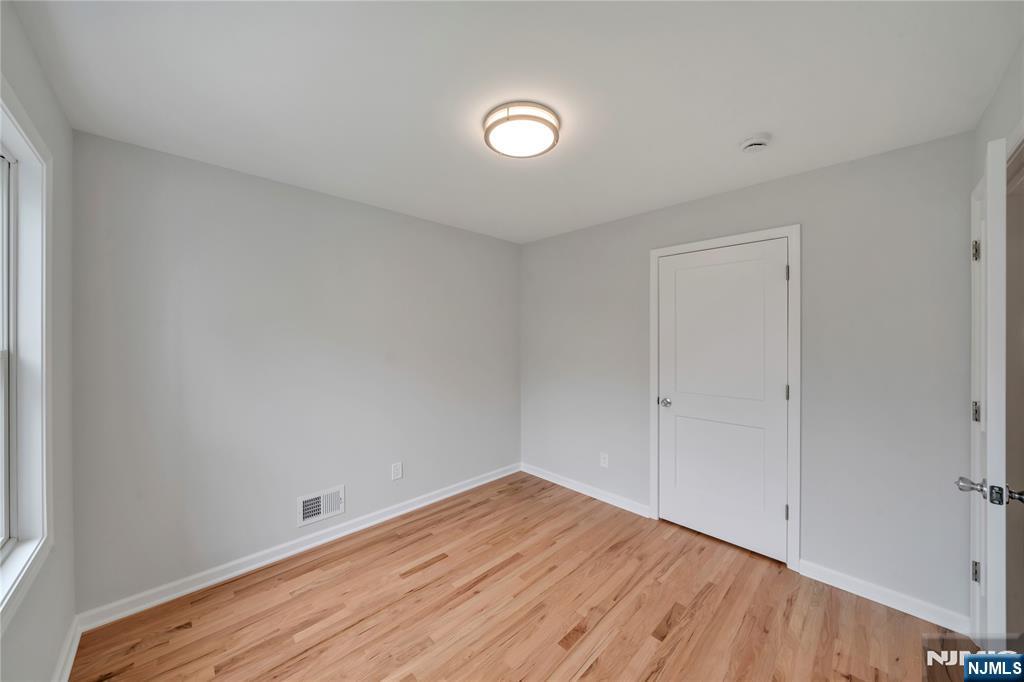 800 Pleasantview Terrace 2nd Floor