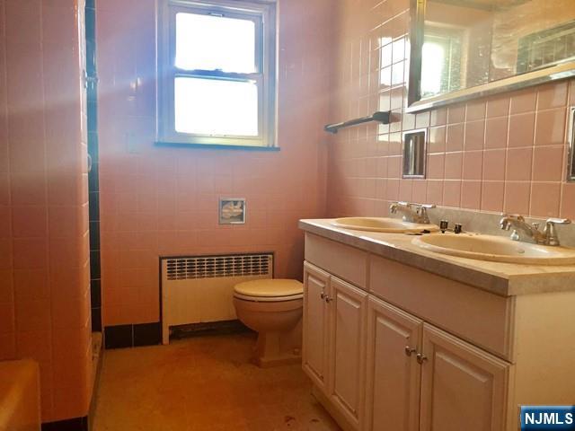 108 Summit Terrace 1st Fl