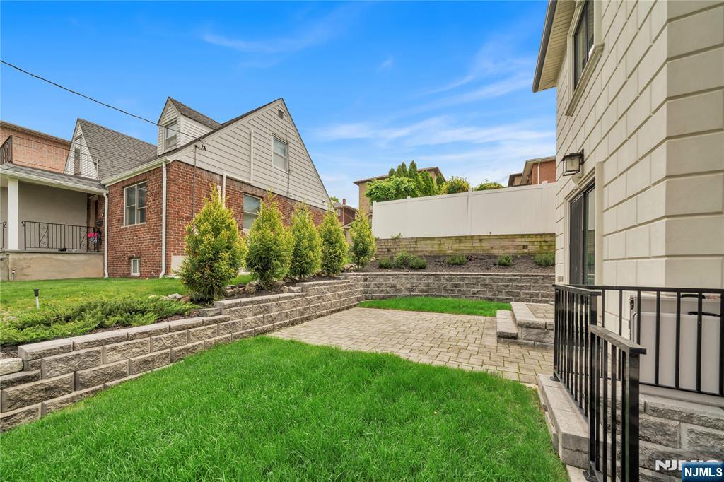 319 E Central Boulevard A