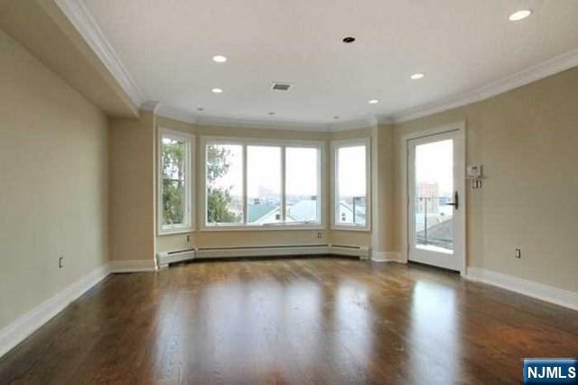 516 Undercliff Avenue