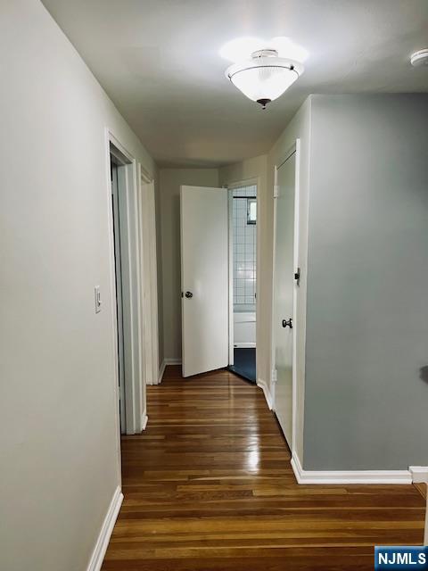 32 Greenway Court