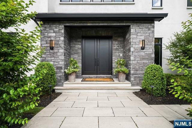202 Alpine Drive