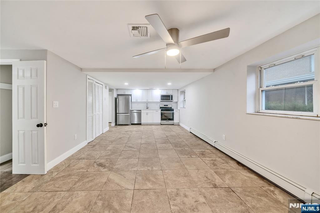 1027 Maple Avenue