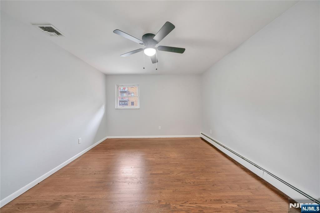 1027 Maple Avenue