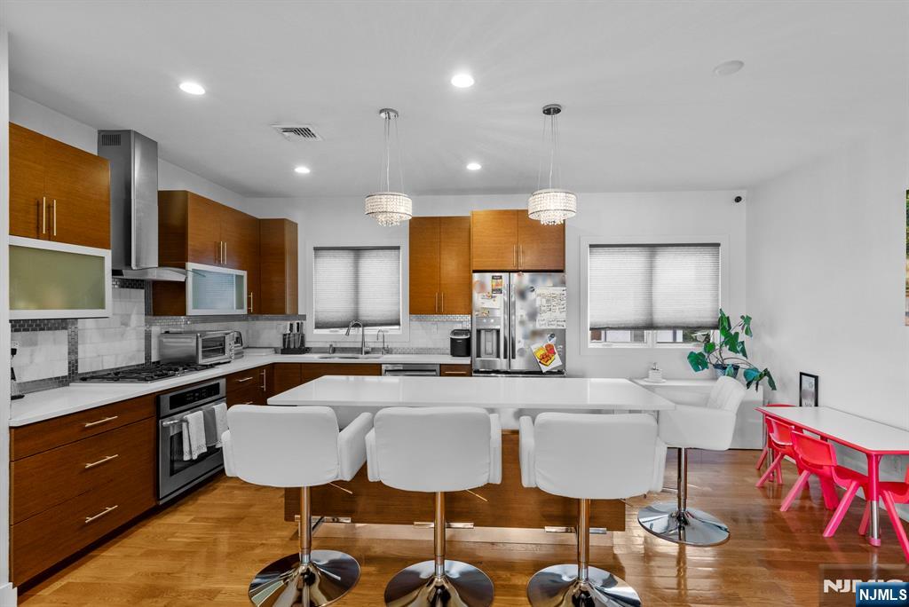 807 Edgewood Lane B