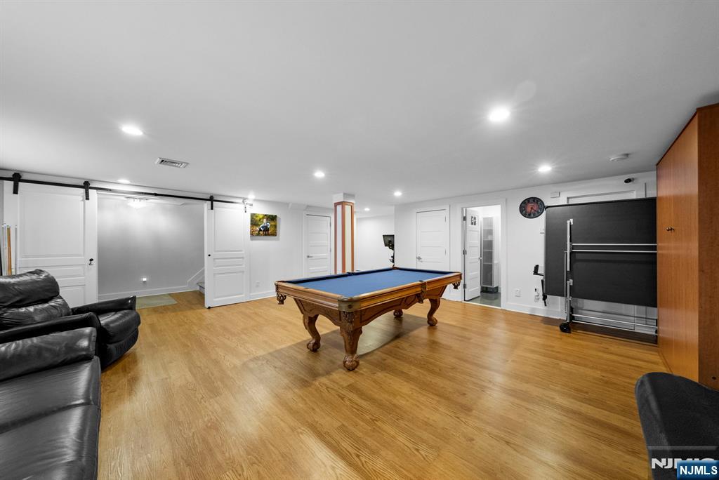 807 Edgewood Lane B