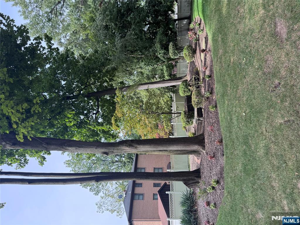 250 Broad Avenue 1A
