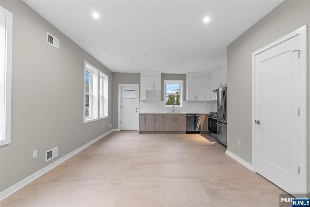 743 Kingsland Avenue