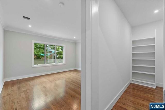 211 Warwick Avenue 1