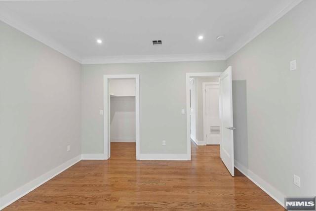 211 Warwick Avenue 1