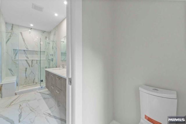 211 Warwick Avenue 1