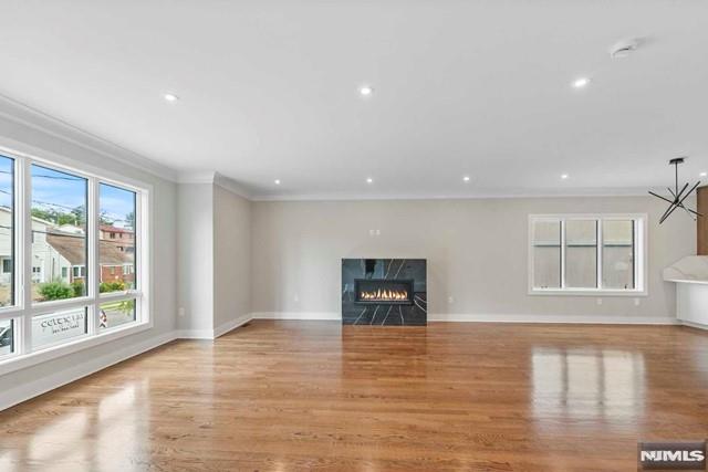 211 Warwick Avenue 1