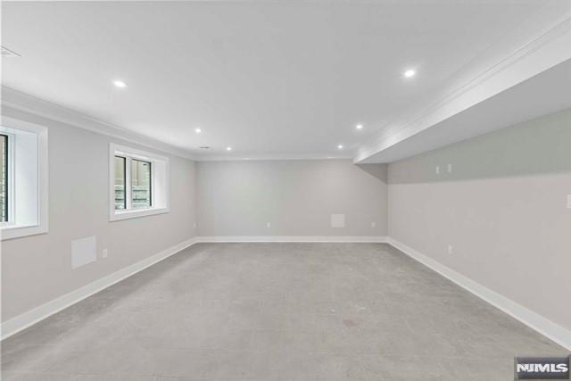 211 Warwick Avenue 1