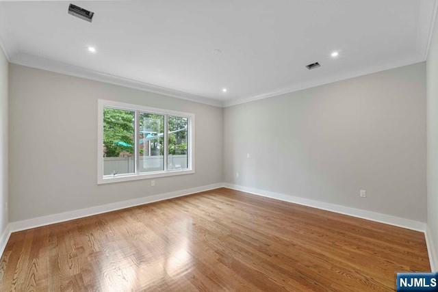 211 Warwick Avenue 1