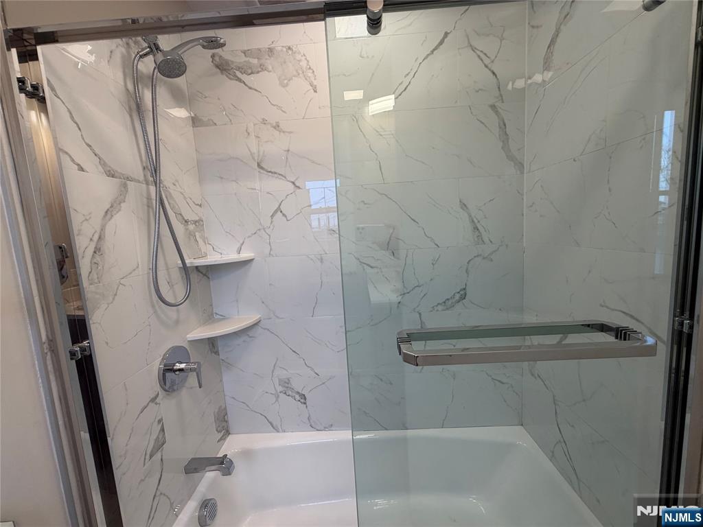 511 Washington Avenue 2