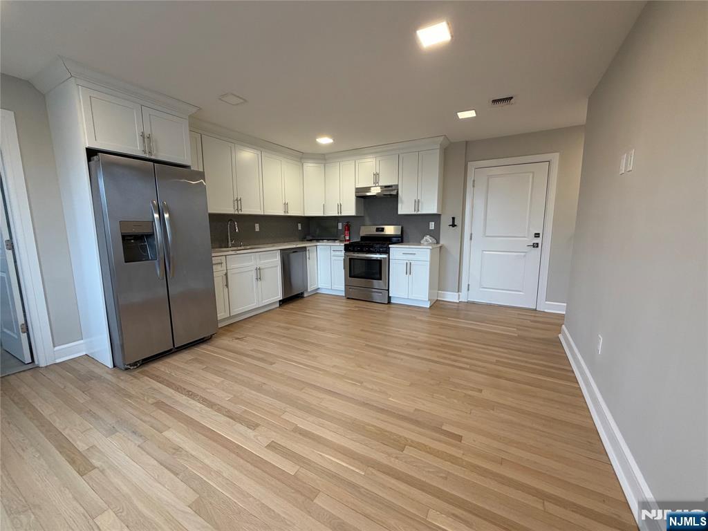 511 Washington Avenue 2